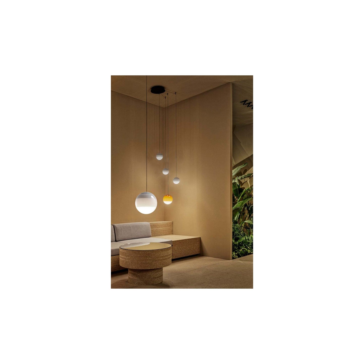 Dipping Light 40 LED Pendant