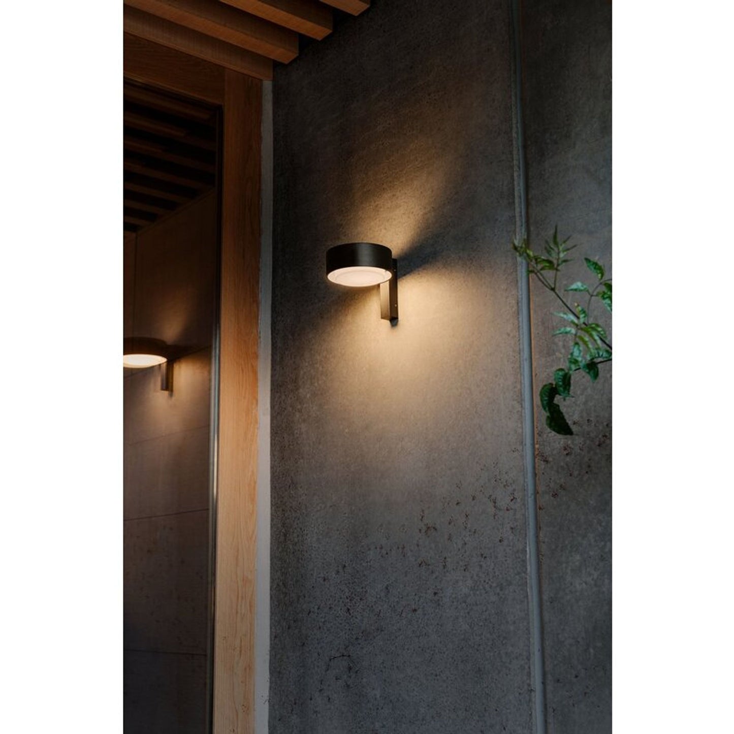 Plaff-on! A Outdoor Wall Light IP65