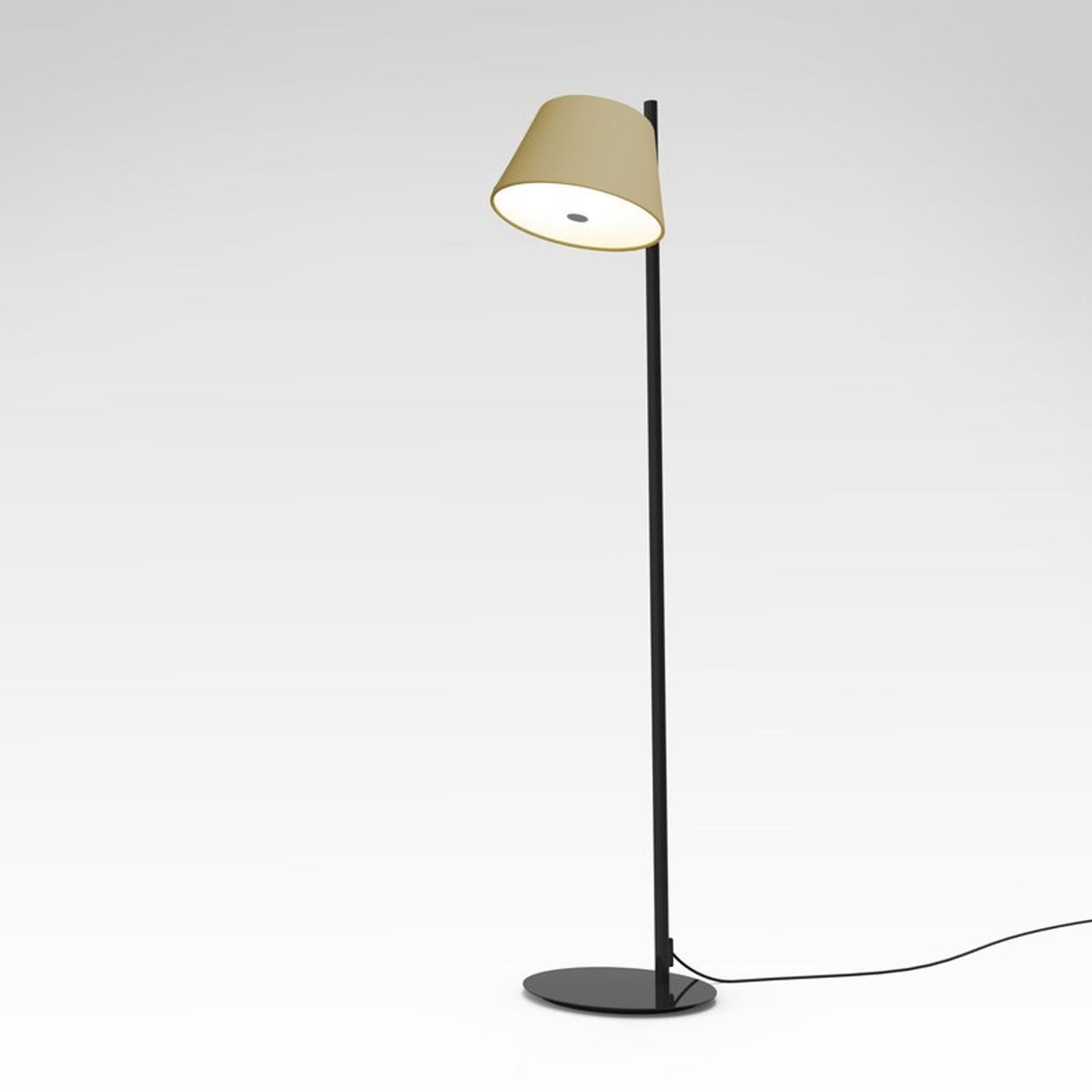 Tam Tam Floor Lamp in Black