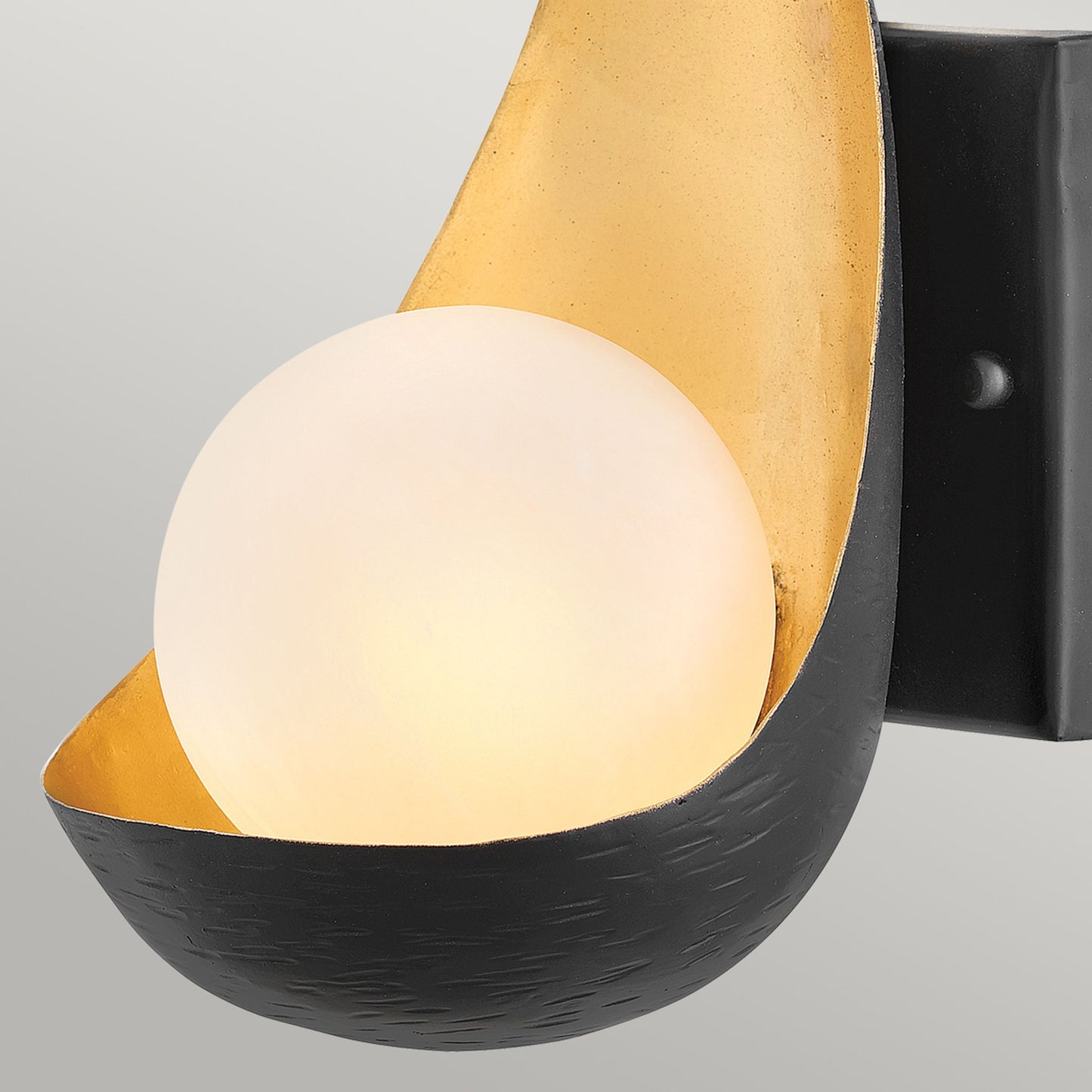 Ren 1-Light Wall Light in Matt Black & Gold