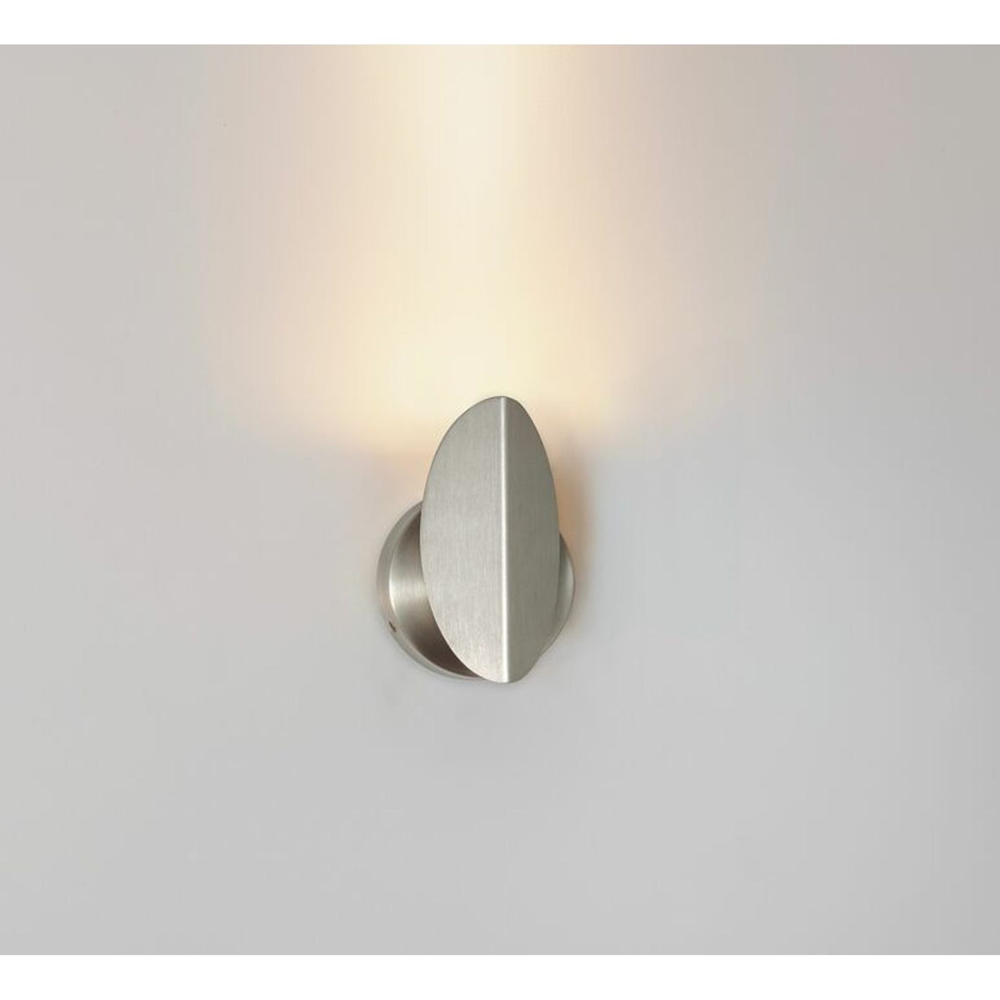 Pirouette V2 Reading Wall Light