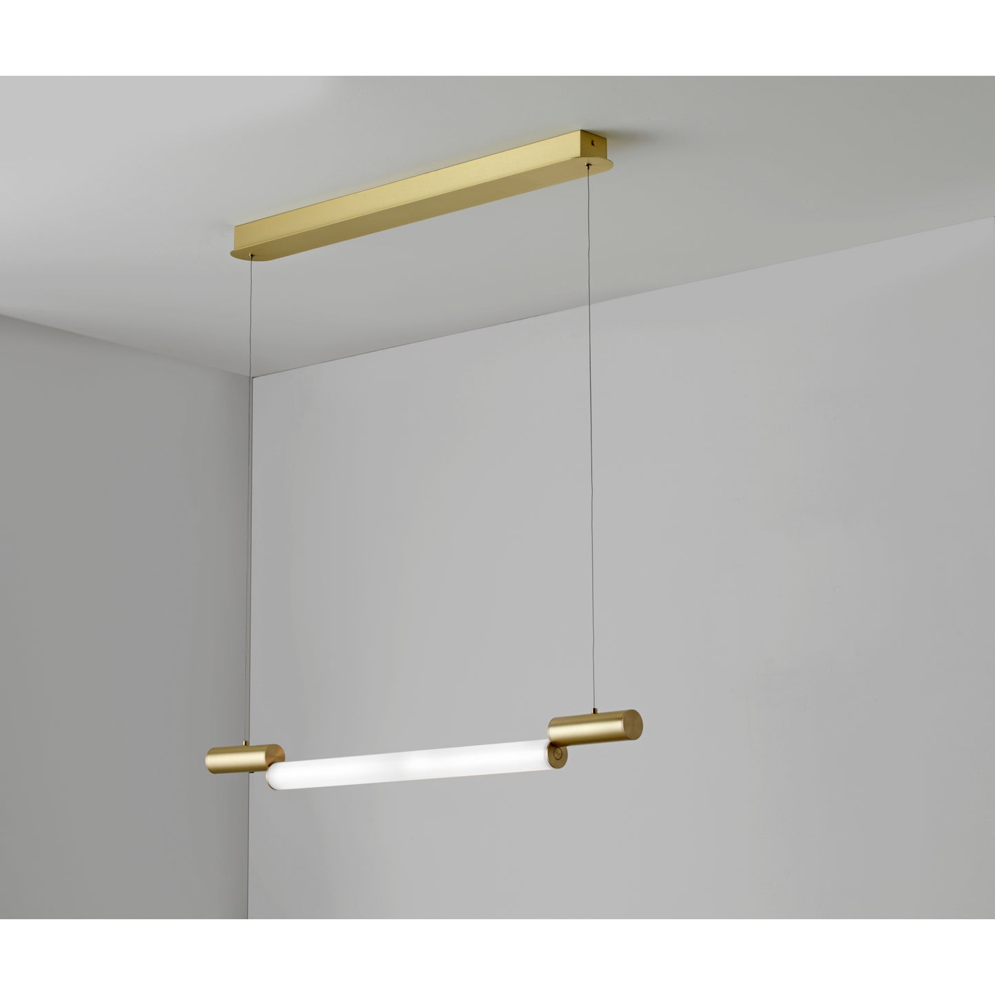 Signal H970 Large Horizontal LED Pendant with An Elegant Design